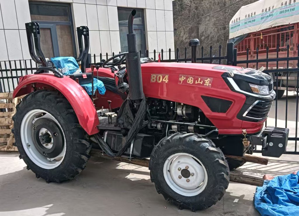 起底“三无”拖拉机产销链：出口掩内销，监管如虚设