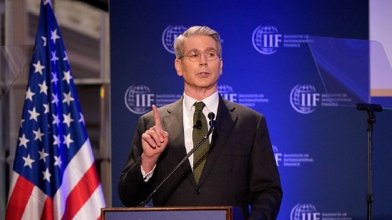 美国财政部大幅上调二季度发债规模 赤字压力持续凸显